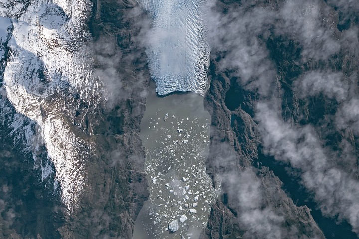 Clima: El glaciar Tyndall retrocede y suelta icebergs