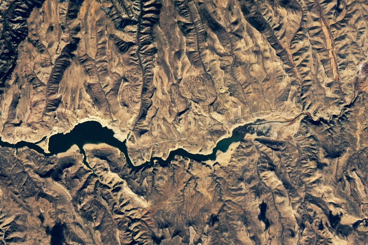 Tierra: Satélites vigilan algas tóxicas en Blue Mesa